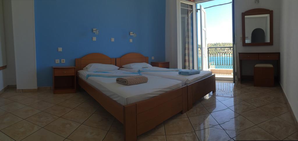 Hotel Damo Питагорио Екстериор снимка